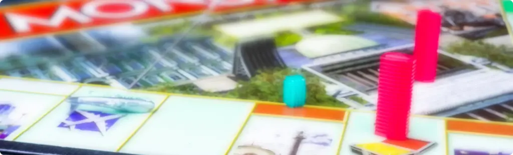 Uitgeklapt bord voor het spel Monopoly.